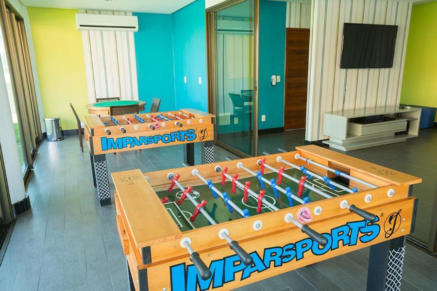 Manhattan Beach Riviera Apartment อากีราซ ภายนอก รูปภาพ