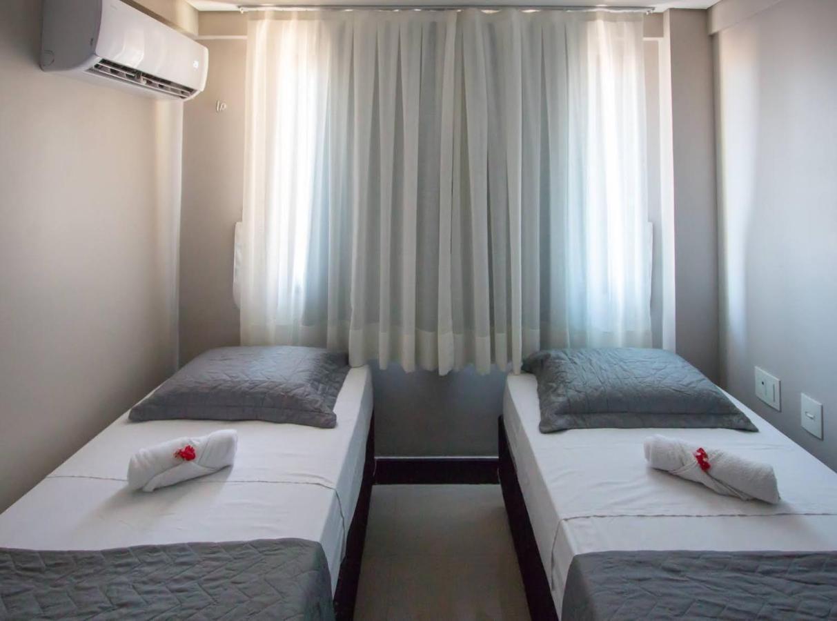 Manhattan Beach Riviera Apartment อากีราซ ภายนอก รูปภาพ